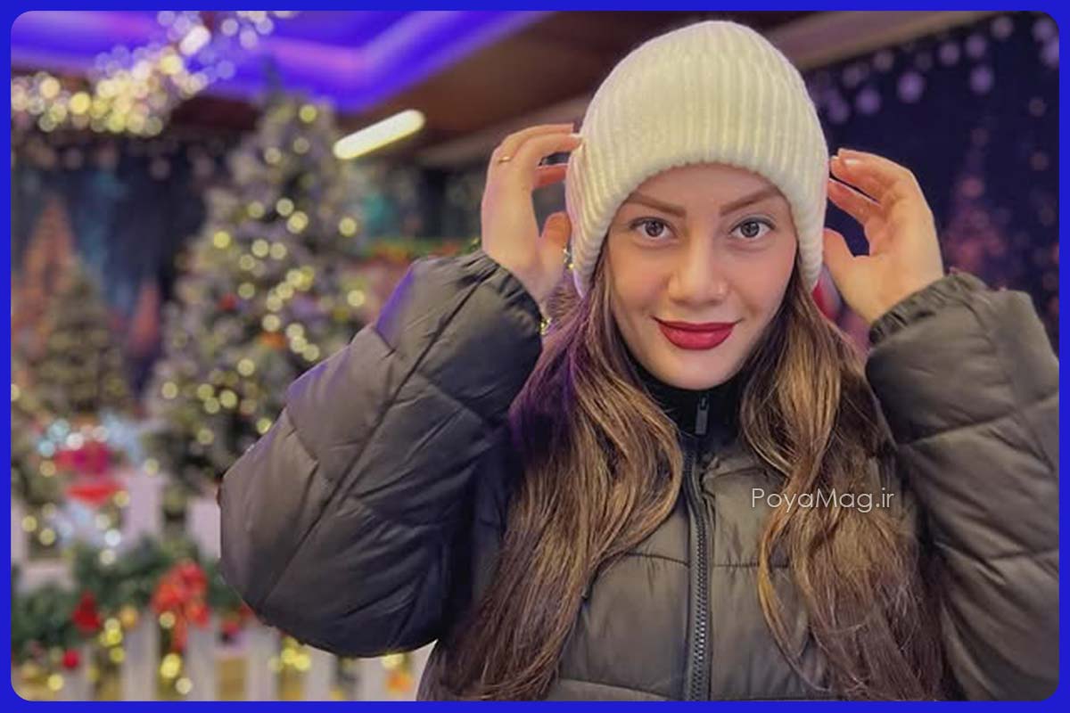 نیلوفر مولایی