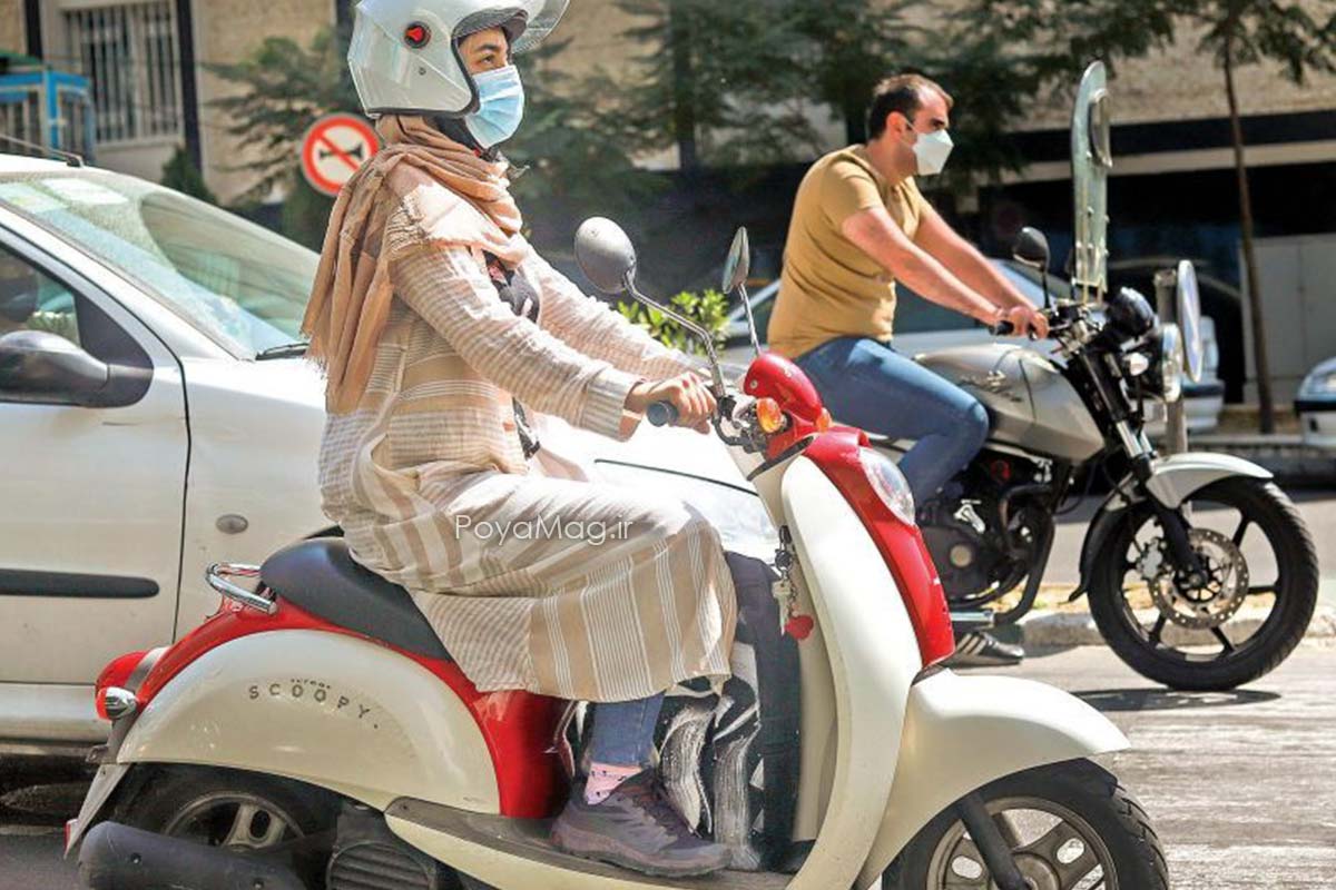 زن موتور سوار