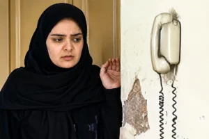 بهناز آزادخان