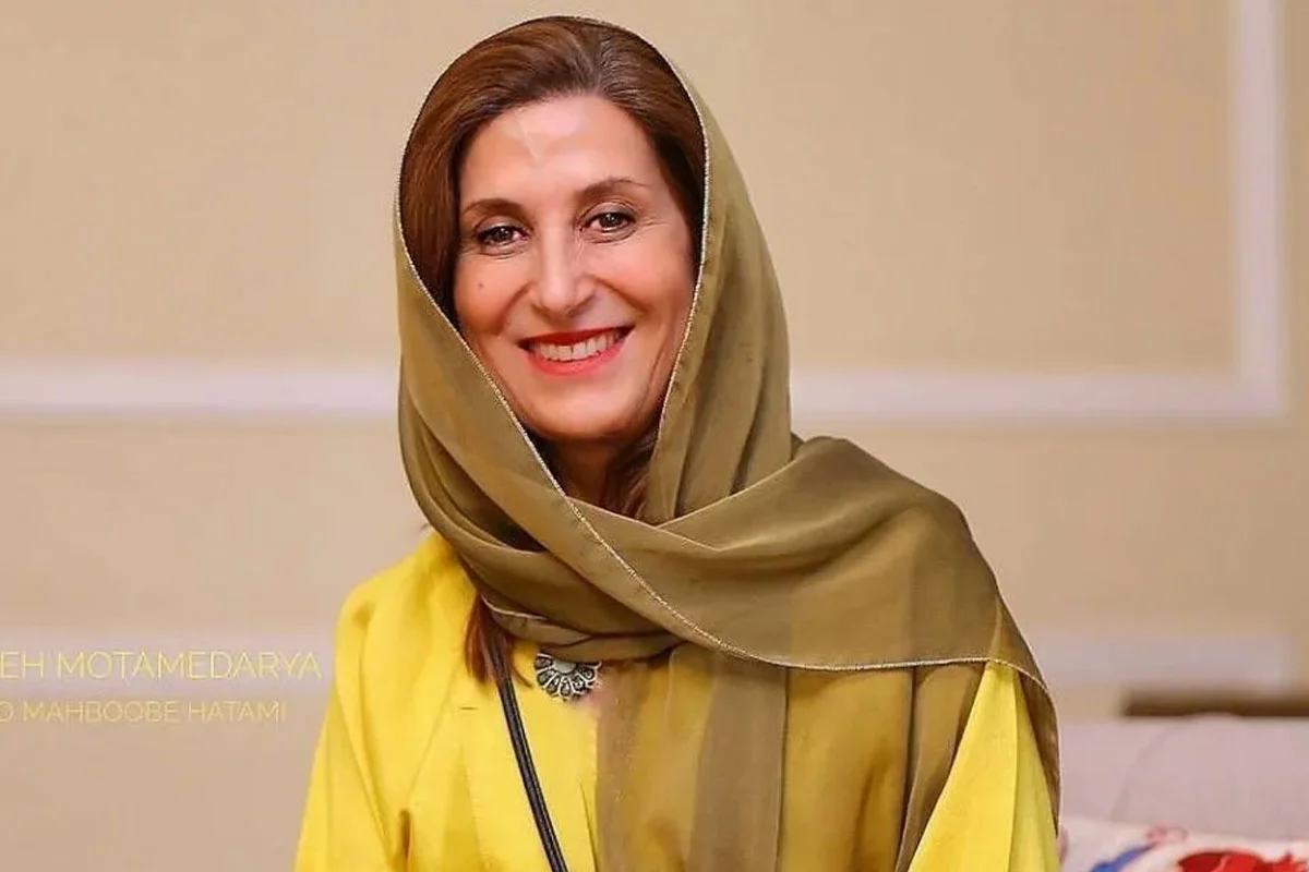 بازیگران فیلم صد سال به این سال ها | بیوگرافی و معرفی کامل بازیگران فیلم سامان مقدم 4 فاطمه معتمدآریا