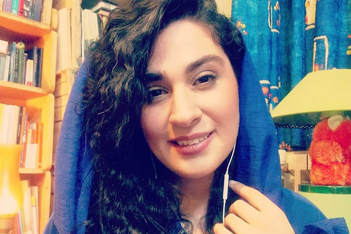 بیوگرافی بازیگران فیلم ایستاده در غبار | از هادی حجازی فر تا ابراهیم امینی + خلاصه داستان 4 سوده ازقندی