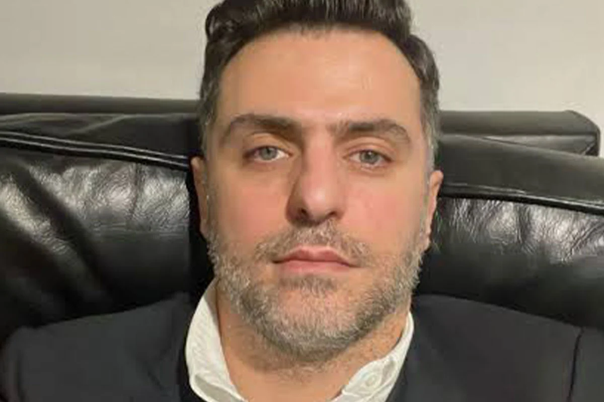 بیماری علی ضیا