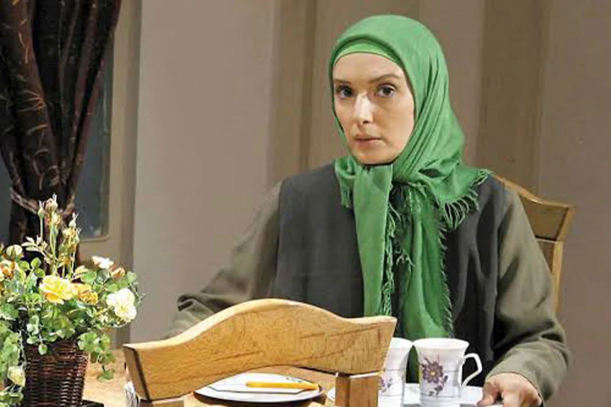 آتنه فقیه نصیری
