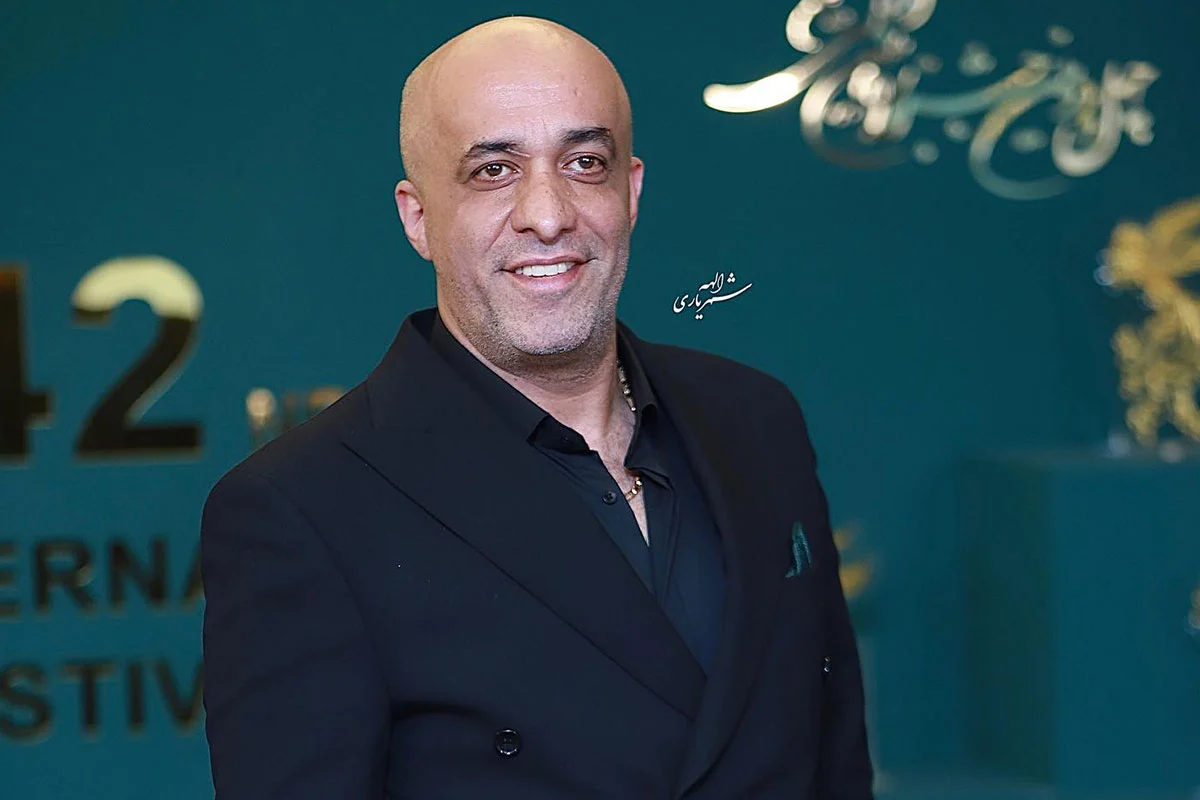 پیام احمدی نیا